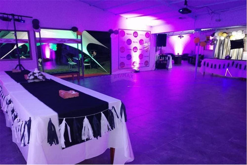 Imagen 5 de 16 de Oportunidad De Negocio, Centro Recreativo!!!