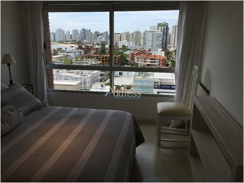 Imagen 30 de 30 de Apartamento En Peninsula, 3 Dormitorios *
