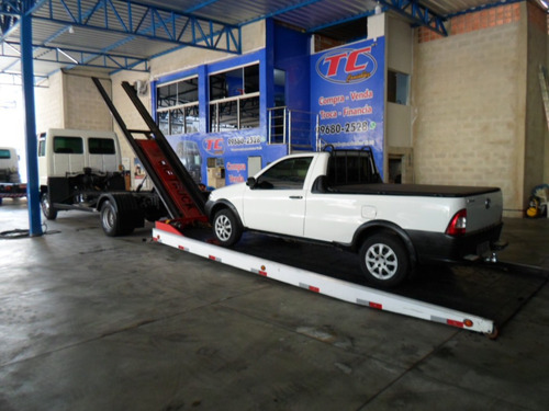 Imagem 9 de 12 de Ford Cargo 815 Prancha Zero Grau
