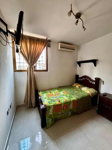 S.c Apartamento En Venta En La Unidad Vecinal