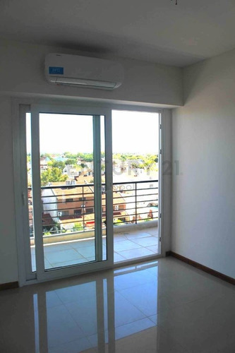 Imagen 12 de 30 de Venta Hermosa Oficina 4 Ambientes Vicente López. Toma Menor Valor