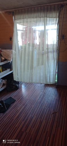 Se Venden 2 Casas Juntas, Una Con Uso Comercial,renca