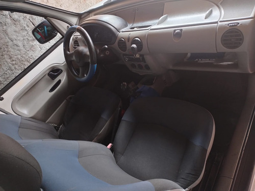 Renault Kangoo Express 1.6 16v Hi-flex 4p