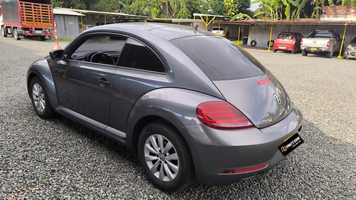 Volkswagen Beetle 2.5 Design