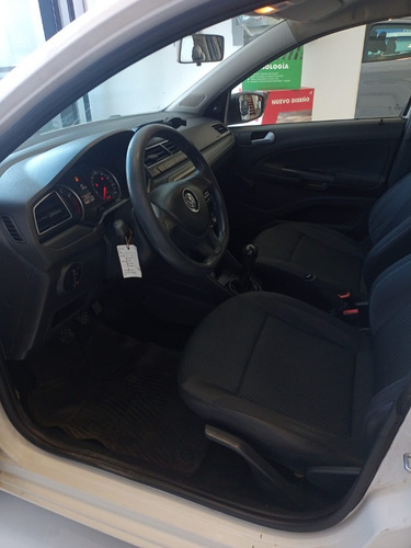 Imagen 7 de 9 de Volkswagen Voyage Trendline 1.6 2017 Taraborelli Usados