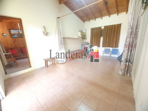 Imagen 3 de 20 de Casa 3 Amb. - Sobre Lote Propio De 10 X 30