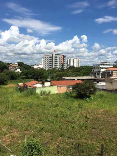 Imagem 9 de 10 de Lote Para Comprar No Chácaras Em Betim/mg - 3617