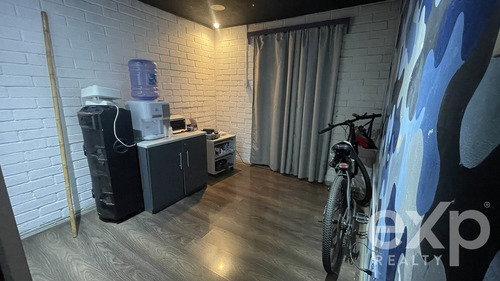 En Venta Casa Cercana A Mall Tobalaba