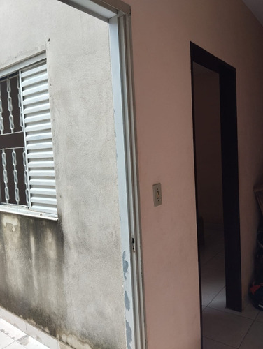 Casa 3 Quartos + Edícula