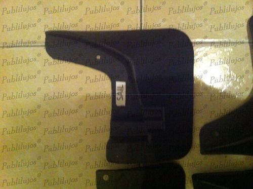 Imagen 4 de 6 de Aleta Guardafango Tipo Original Chevrolet Sail X 4 Oferta