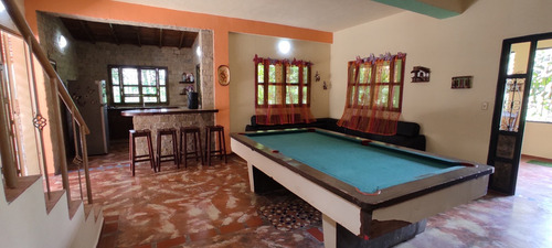 En Venta Casa De Campo En Aguirre Amoblada Paola C