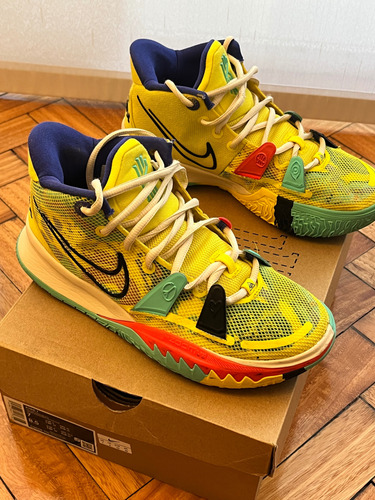 Zapatillas Basket Nike Kyrie 7 - 1 World 1 People Yellow