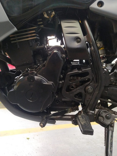 Imagen 11 de 15 de Moto Kawasaki Klr 650cc Excelente Estado Papeles En Regla