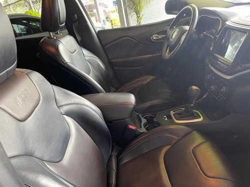 Imagen 13 de 15 de Jeep Cherokee 2014 2.4 Limited Premium Plus