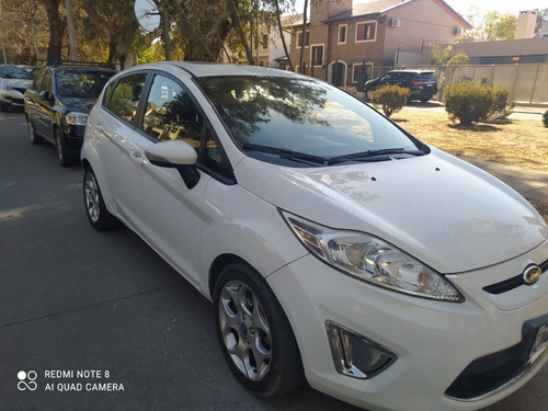Imagen 13 de 15 de Ford Fiesta Titanium 1.6