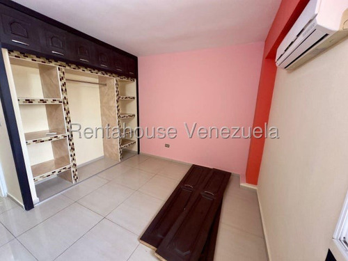Jean Pavon Tiene Excelente Apartamento En Venta En El Este De Barquisimeto Lara 2 2 6 7 6