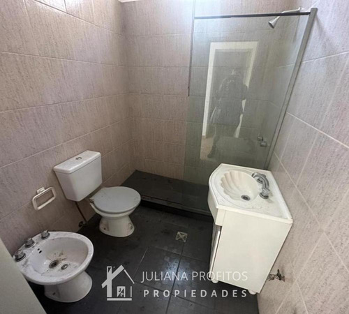 Departamento Solo Uso Profesional En San Francisco Solano