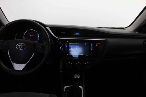 Imagen 12 de 15 de Toyota Corolla 2018 4 Cilindros