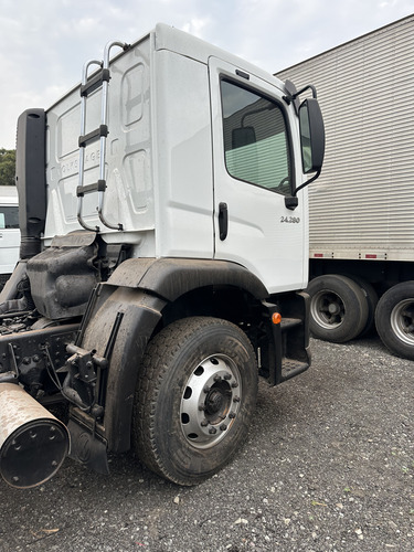 Vw 24280 Constellation Chassi 6x2