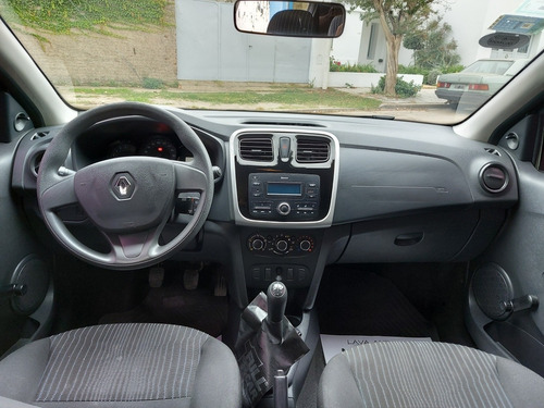 Imagen 6 de 7 de Renault Sandero 1.6 Authentique 90cv Nac 2017
