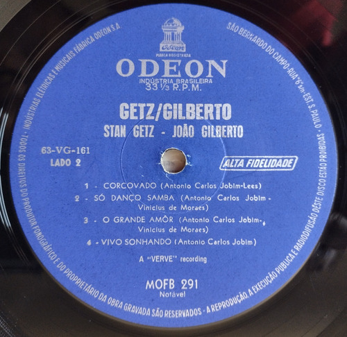 Stan Getz João Gilberto Antonio Carlos Jobim Leer Descripci Estándar (Usado)