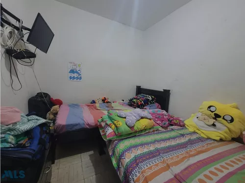 Apartamento Segundo Piso En Aranjuez, Medellín(mls#248482)