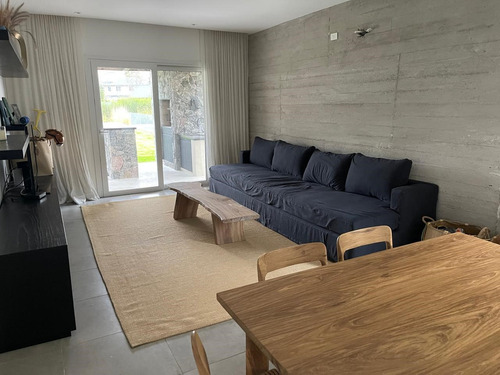 Casa En Venta En Ayres Plaza, Pilar, G.b.a. Zona Norte