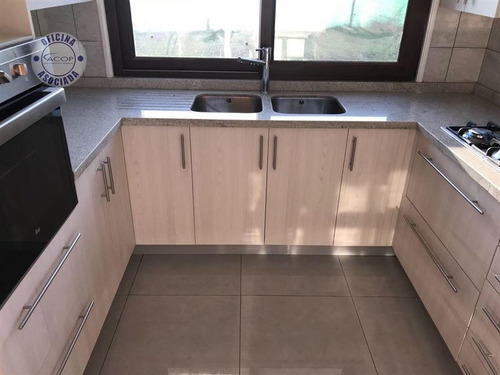 Imagen 10 de 11 de Casa En Venta De 4 Dorm. En Santo Domingo
