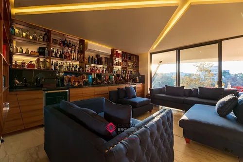 Casa De Lujo Con Alberca Y Elevador En Venta Puerta Las Lomas