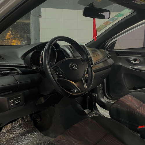 Toyota Yaris 1.5 107cv