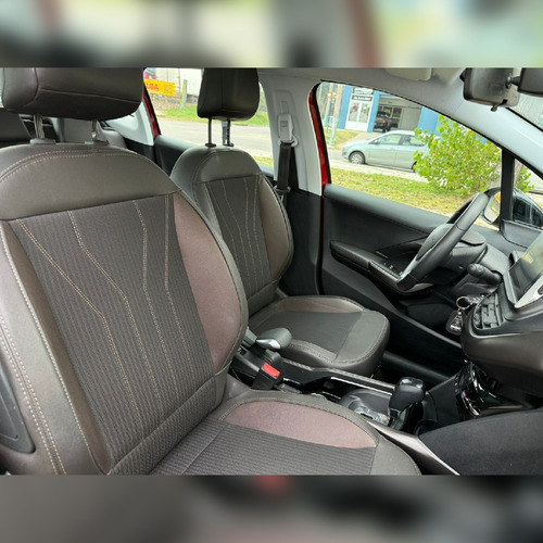 Peugeot 2008 1.6 In Concert Tiptronic