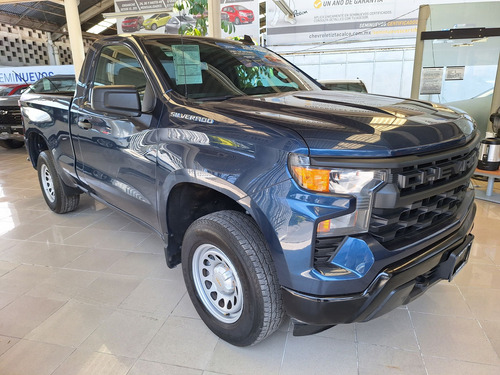 Chevrolet Silverado 4.3 V6 1500 WT Cabina Regular 4x4 At