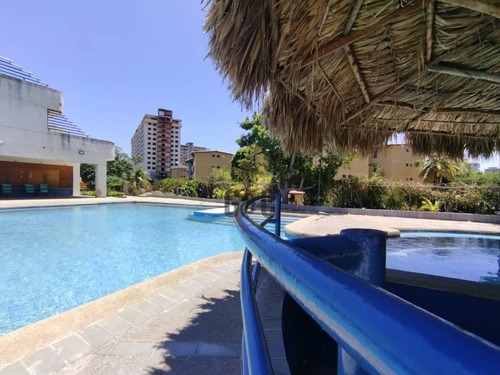 Imagen 14 de 15 de Apartamento En Resd. El Genovés - Sector Genovés, Municipio Mariño Nueva Esparta