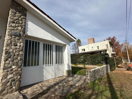 Casa 3 Dormitorios! Barrio Residencial!