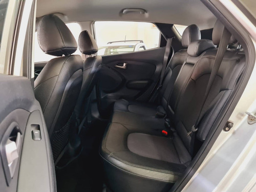 Imagem 8 de 10 de Hyundai Ix35 2.0 Mpfi Gls 16v Flex 4p Automático