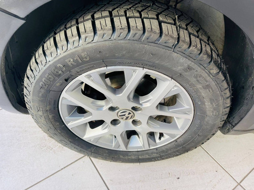 Imagem 14 de 15 de Volkswagen Saveiro 1.6 Cross Ce 8v Flex 2p Manual