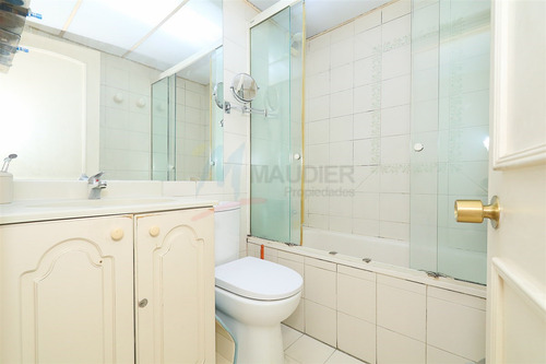 Departamento En Venta De 3 Dorm. En Las Condes