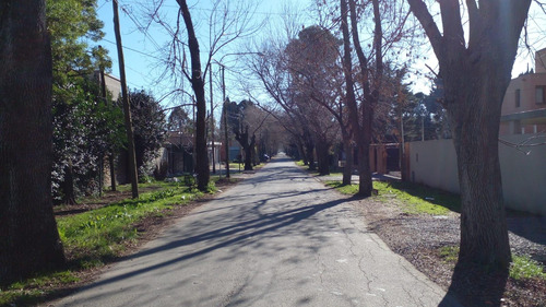 26 Entre 453 Y 454 City Bell Lote En Venta Barrio Tacuarí