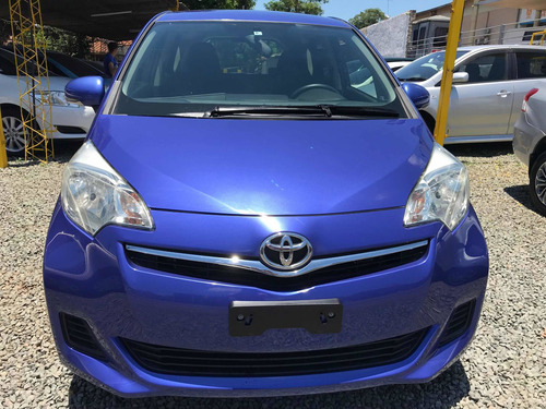 Imagen 5 de 12 de Toyota Ractis 1.3 Automática