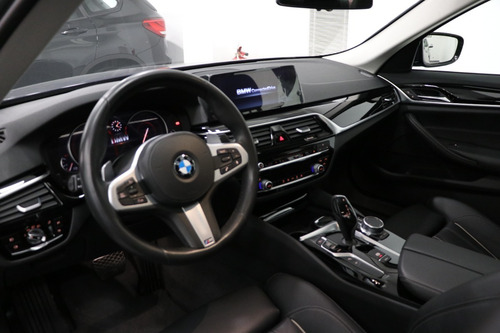 Imagen 3 de 20 de Bmw 530i 2018