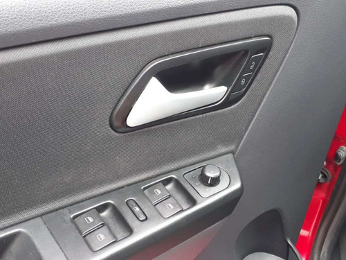 Imagem 12 de 13 de Volkswagen Fox Highline G2 1.6 8v Flex