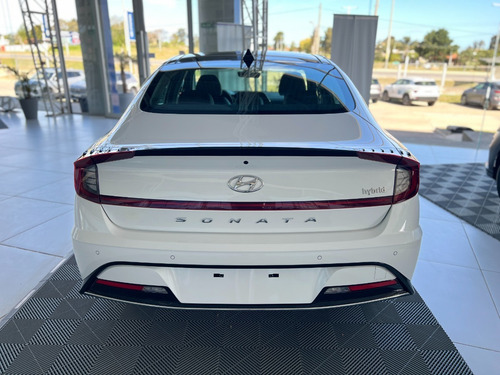 Imagen 4 de 15 de Hyundai New Sonata Hybrid 2.0 Extra Full 0 Km
