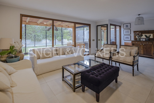 Casa En Barrio Alpino
