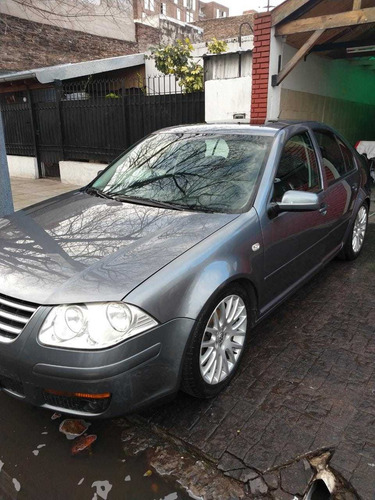 Imagen 10 de 13 de Volkswagen Bora 2008 1.8 Highline T Tiptronic Cuero