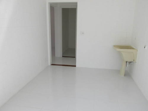 Alphaville 06 | Casa À Venda | 4 Dormitórios | 2 Suítes | 6 Salas | Piscina | Melhor Localização Do Condomínio - Cnc1317