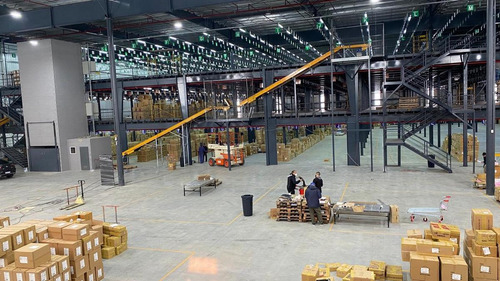 Imagen 6 de 18 de Centro Logístico; Centro De Distribución