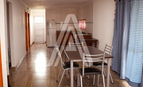 Imagen 3 de 10 de Casa Tres Dormitorios Alvear