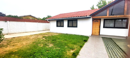 Amplia Casa, 3d+ 2b + Piscina (año Corrido)