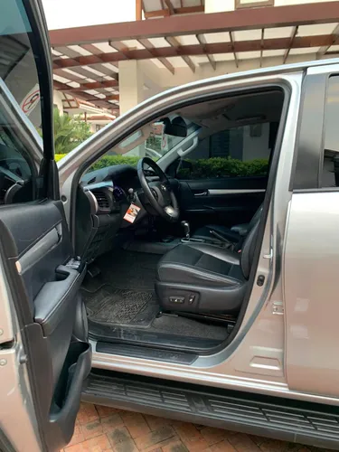 Toyota Hilux 2.8
