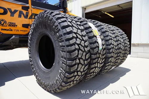 Llanta Cooper 37x13.5 R17 Discoverer Stt Pro